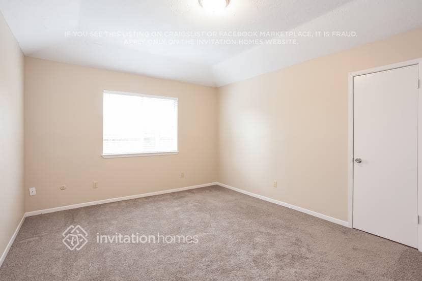 Building Photo - 527 Shealy St