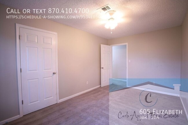 Building Photo - 605 Elizabeth-