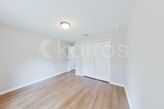 Building Photo - 8239 SW 135th Street Rd