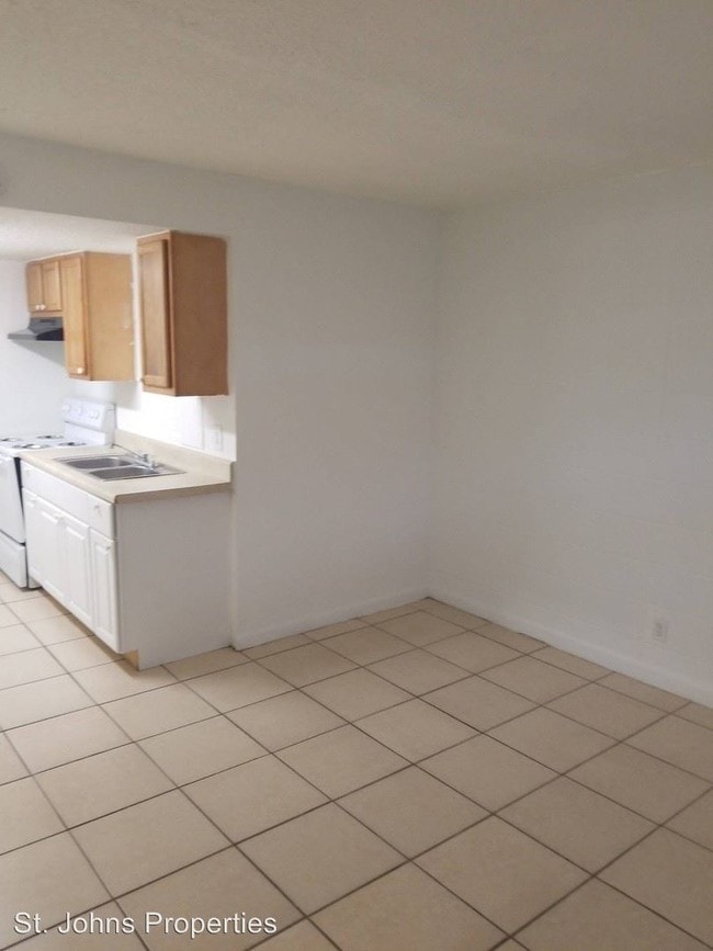 Building Photo - 3273 Justina Rd