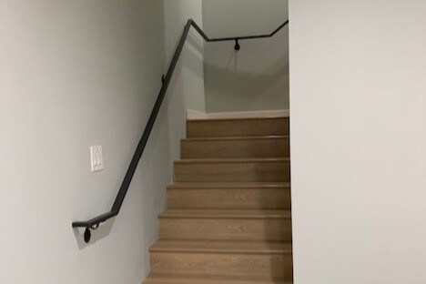 Building Photo - 4271 Rosewood Ave