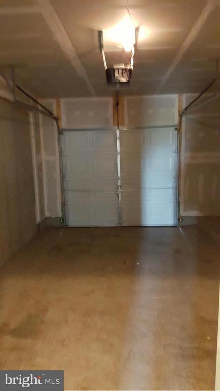 Building Photo - 21725 Pagoda Terrace