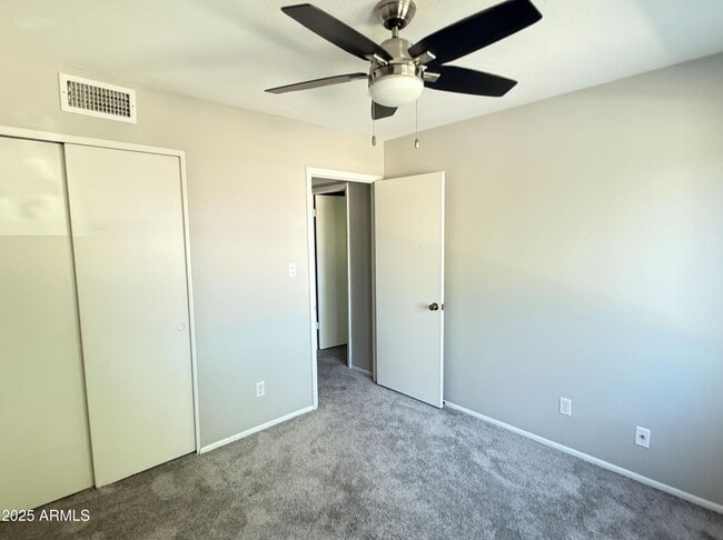 Building Photo - 8125 E Glenrosa Ave