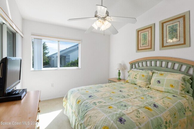 Building Photo - 135 Ocean Park Ln