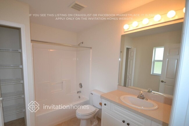 Building Photo - 4893 Fairlane Dr