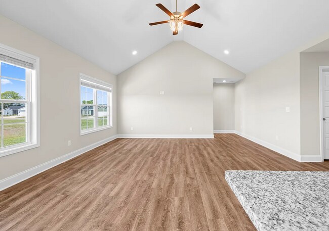Building Photo - 613 St George Way