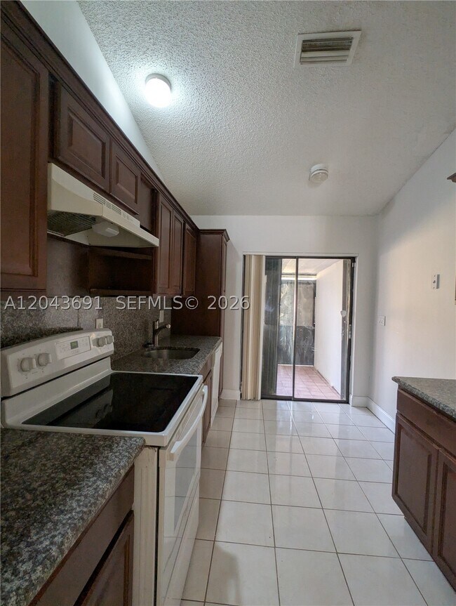Building Photo - 7502 NW 33rd St