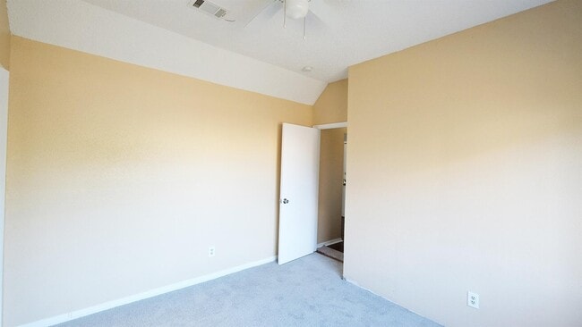 Building Photo - 1203 Beckwood Cir