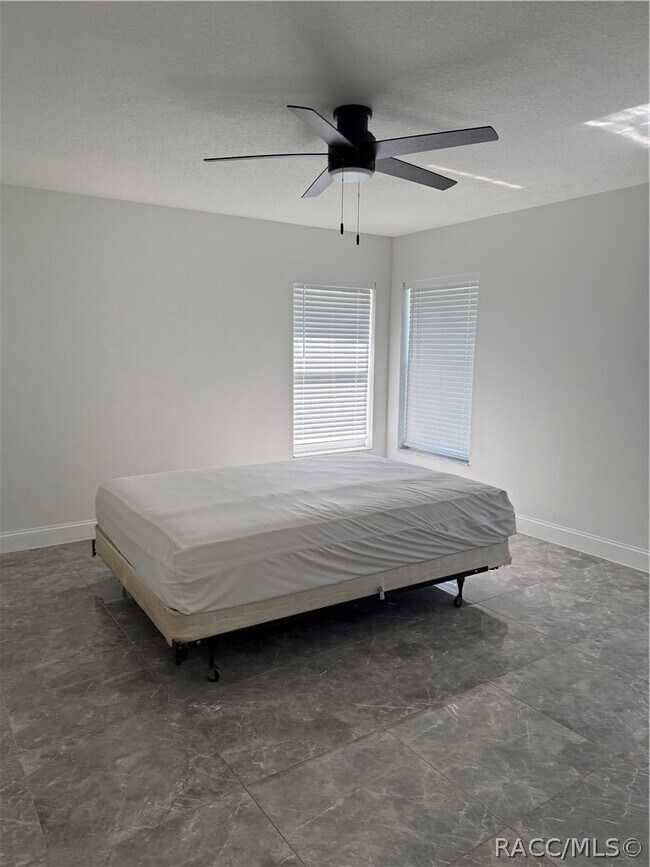 Building Photo - 7899 SW 62 Ct