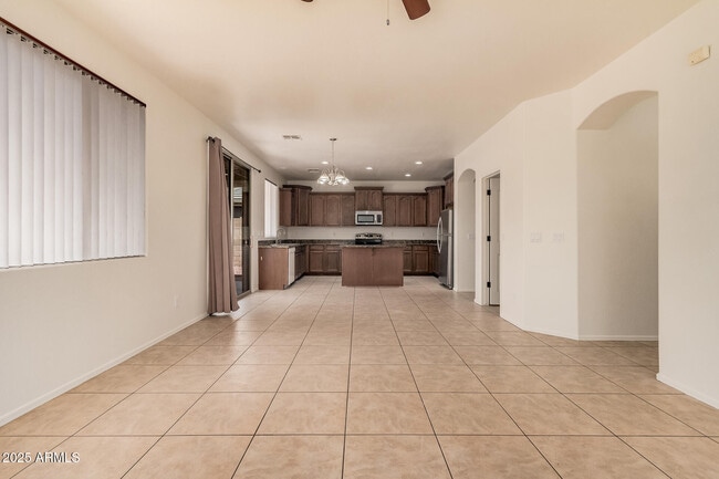 Building Photo - 7352 W Valencia Dr