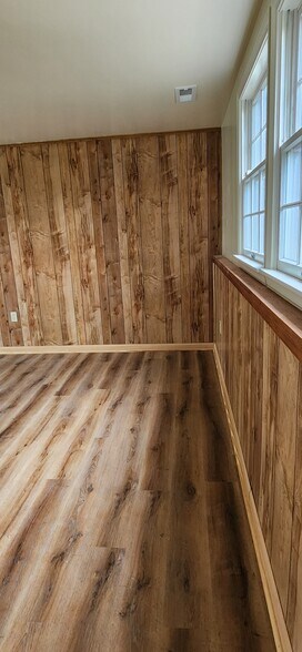 Building Photo - 226 Allison Ave