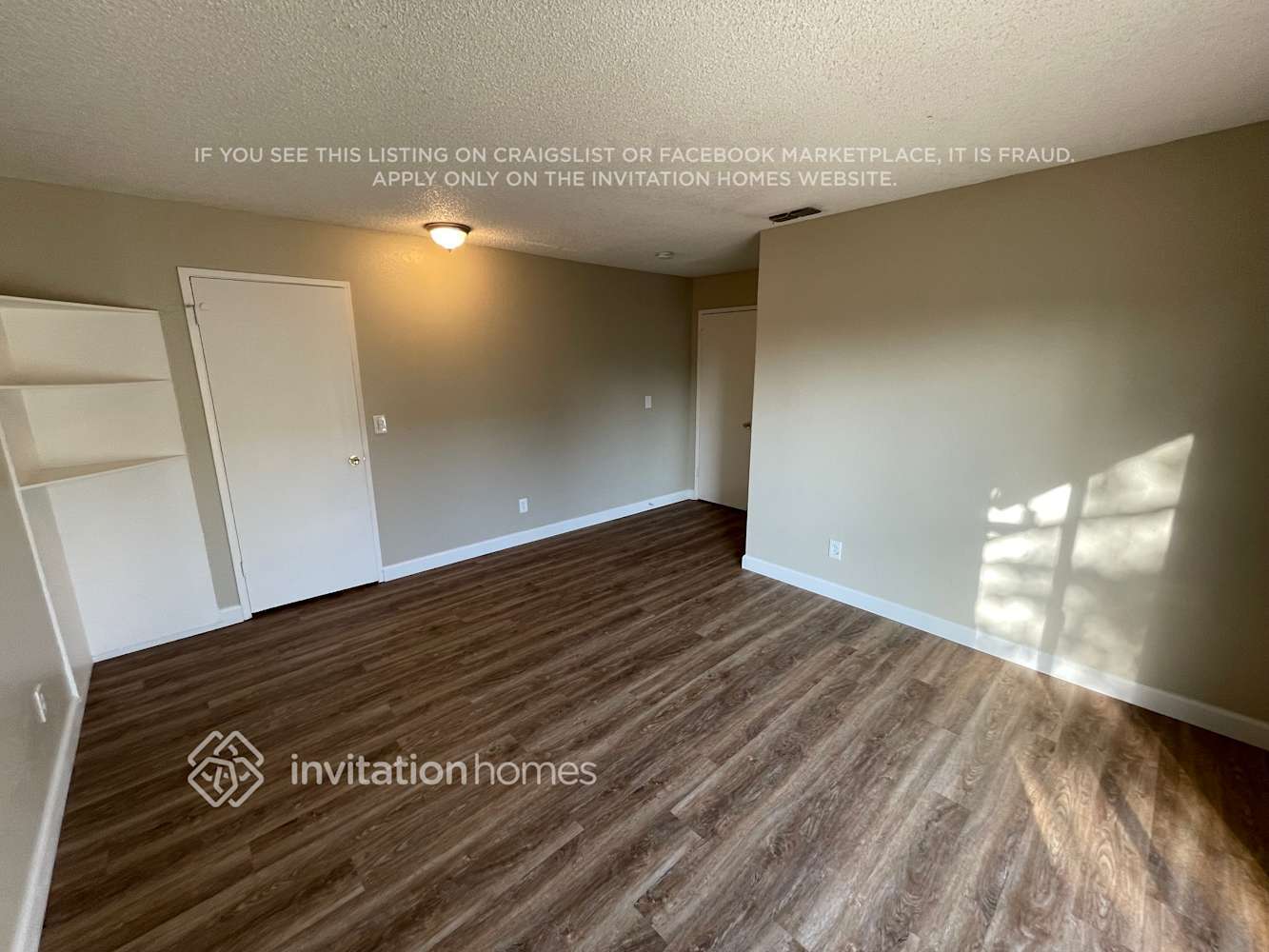 Building Photo - 7840 1st Draw Way