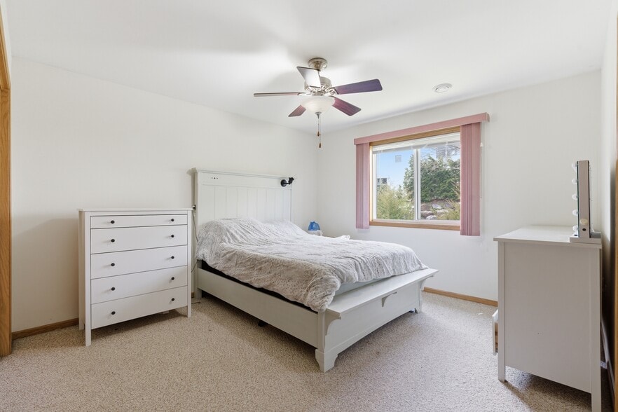 Building Photo - 2946 Kentville Dr