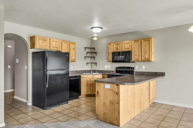 Building Photo - Spacious 4-Bedroom Home Near Hill Air Force Base
