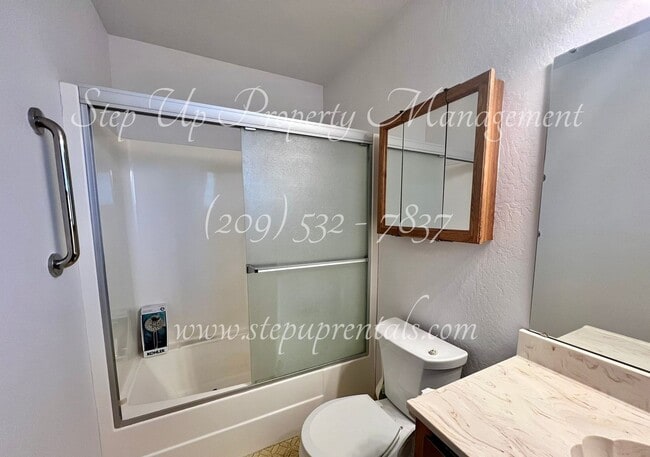 Building Photo - Cozy All Electric, 3 Bed 2 Bath Home in Phoenix Lake Estates!