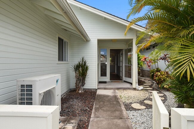 Building Photo - 75-217-217 Nani Kailua Dr