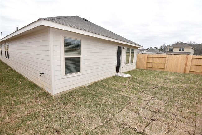 Building Photo - 18931 Panzini Dr
