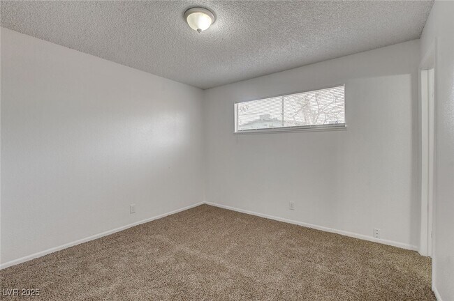 Building Photo - 6453 Bannock Way