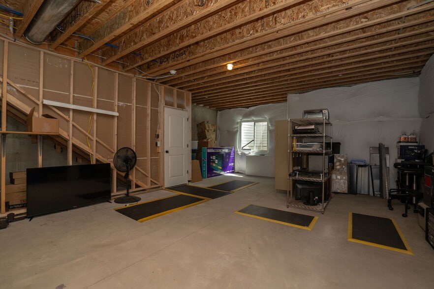 Building Photo - 4903 Northern Lights Dr