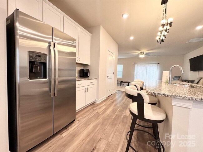 Building Photo - 4513 Millennium Ave