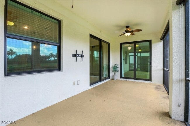 Building Photo - 12039 Hawthorn Lake Dr