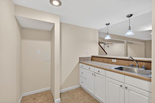 Building Photo - Beautiful 3 Bedroom, 3 Bath Single-Family Home in Wentzville