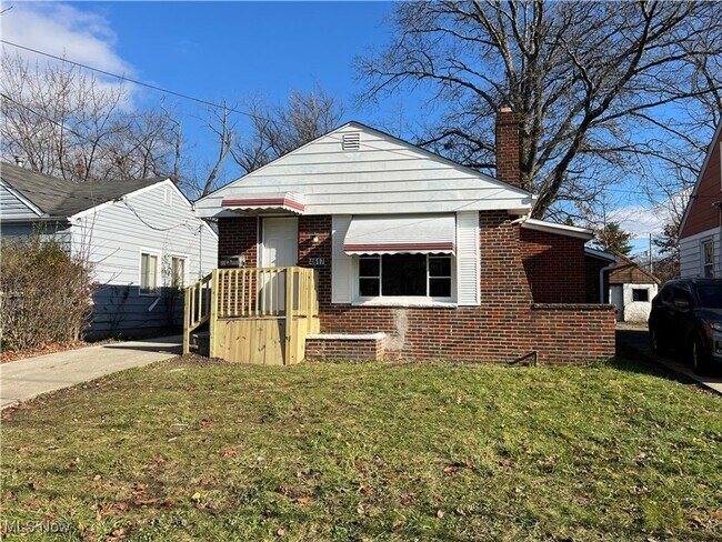 Building Photo - 4617 E 173rd St
