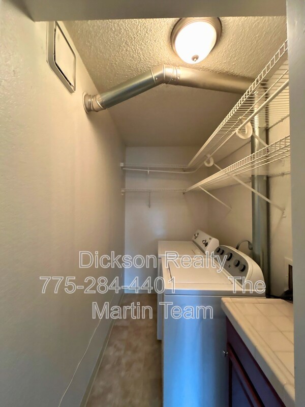 Building Photo - 3942 Clear Acre Ln