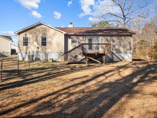 Building Photo - 218 Winterberry Ct