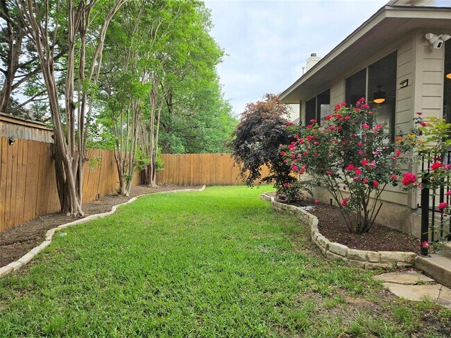 Building Photo - 6104 York Bridge Cir