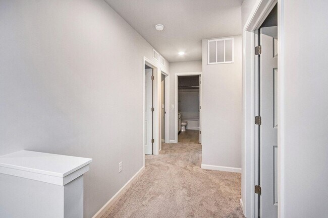 Building Photo - Newly Constructed Four Bedroom Home in Por...