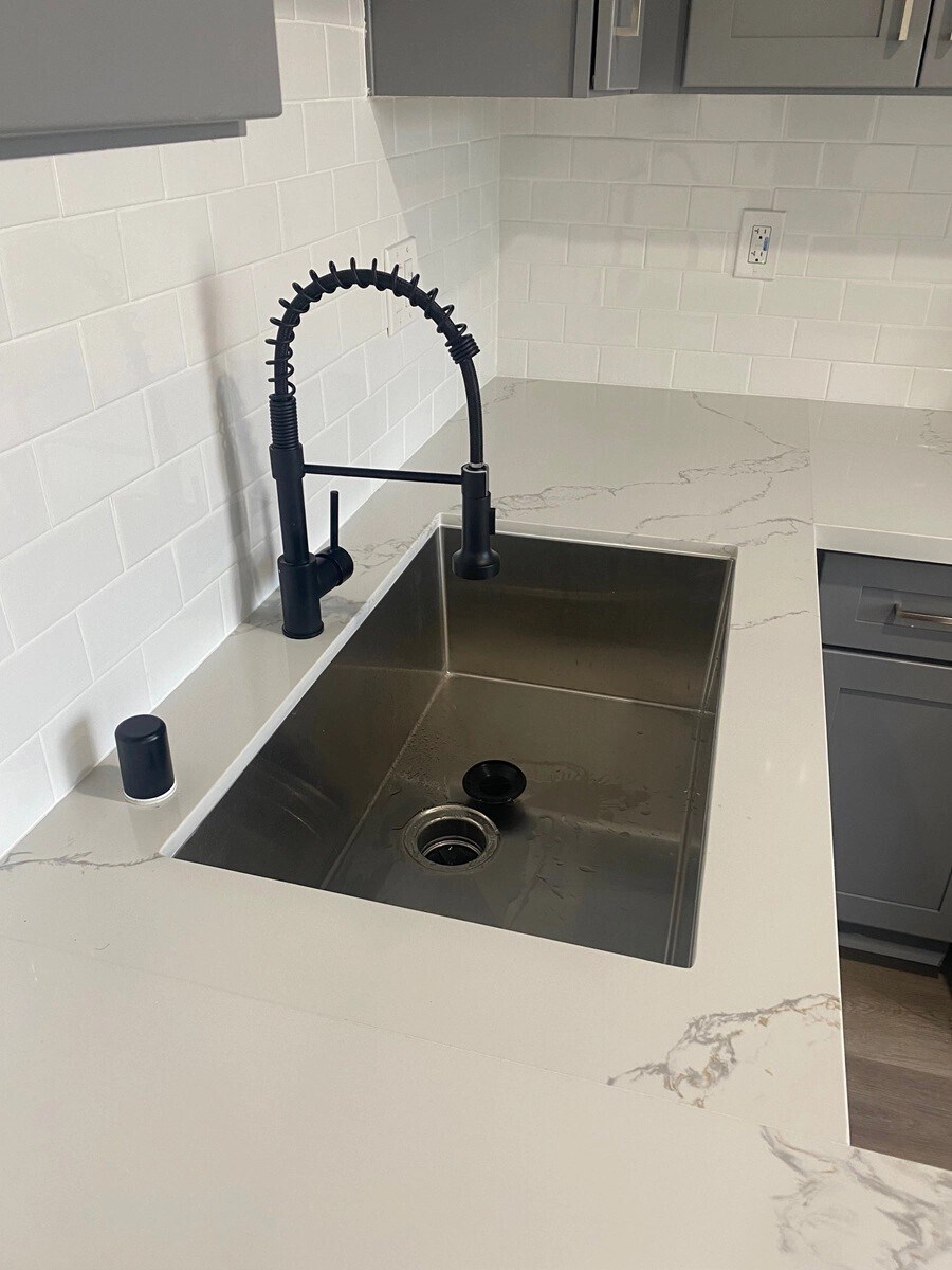 Building Photo - 6136 Fulton Ave