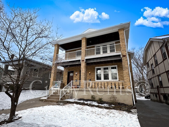 Building Photo - 3623 Amberson Ave