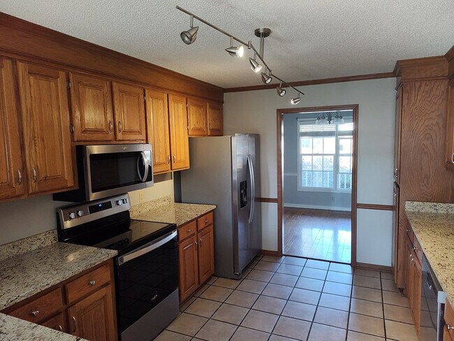 Building Photo - 1450 Morris Way Dr