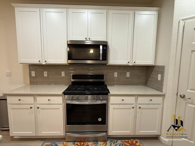 Building Photo - 160 Hermosa Ct