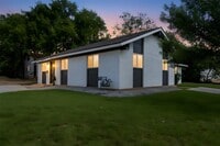 Building Photo - 4913 Hawk Cove