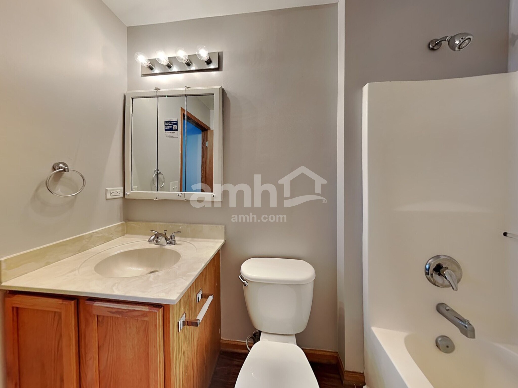 Building Photo - 1907 Westmore Grove Dr