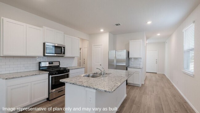 Building Photo - 4135 Blue Granite