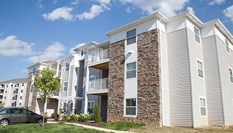 Building Photo - Campus View