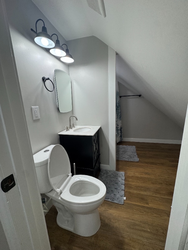 Building Photo - 805 E Taylor St