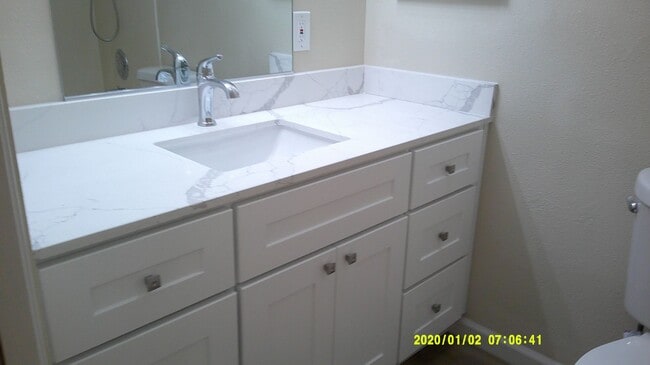 Building Photo - Leisure Town