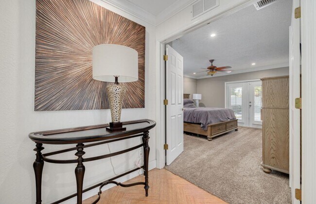 Building Photo - 2601 Witley Ave