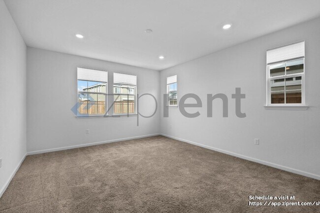 Building Photo - 6006 Driver Ct