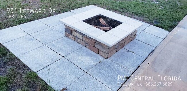 Building Photo - 931 Leeward Dr