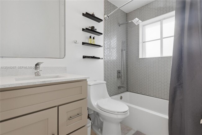 Building Photo - 1419 Crossbill Ct