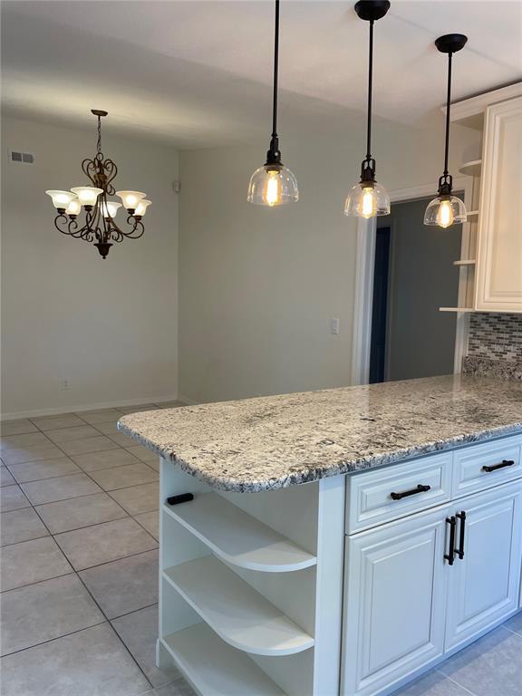 Building Photo - 1424 Chesterfield Dr