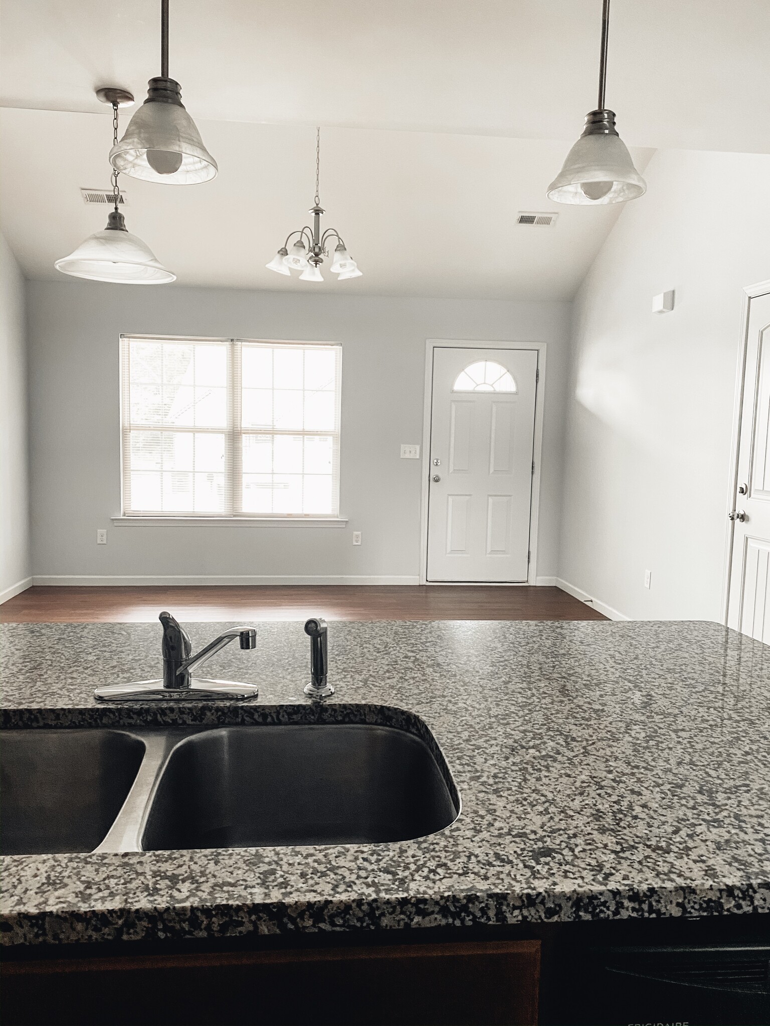 Building Photo - 332 Flat Cove Rd
