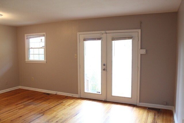 Building Photo - Welcome to this beautiful brick home nestl...