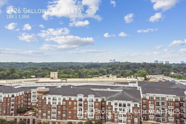 Building Photo - 2726 Gallows Rd