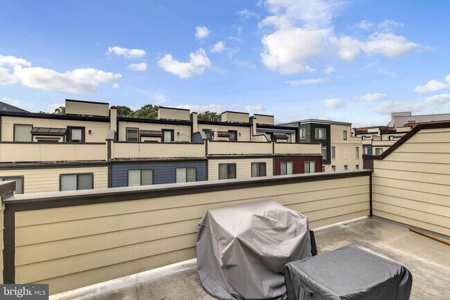 Building Photo - 5106 Fillmore Ave